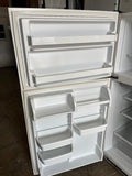 Kenmore Top Freezer Refrigerator in White