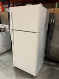 Frigidaire Top Freezer Refrigerator in White